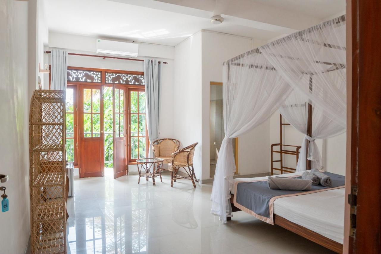 Rise - Bed & Breakfast Велігама Екстер'єр фото