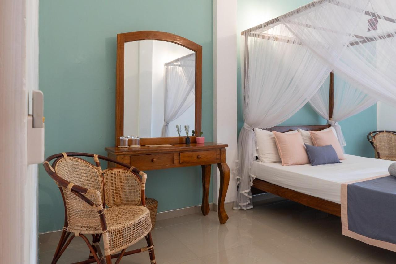 Rise - Bed & Breakfast Велігама Екстер'єр фото